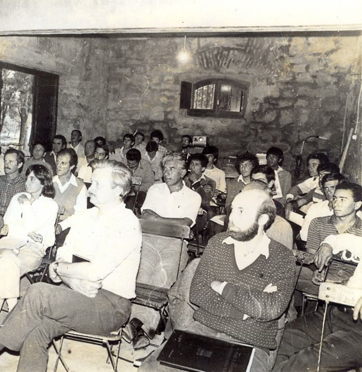 Presencia del Ing. Agr. Pablo Ross, Director en ese entonces del Jardín Botánico "Atilio Lombardo", de Montevideo.